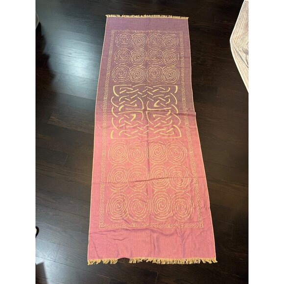 Pretty Persuasions Boho Style Wrap Scarf With Gold Swirl Pattern & Frayed Edges - Picture 7 of 8